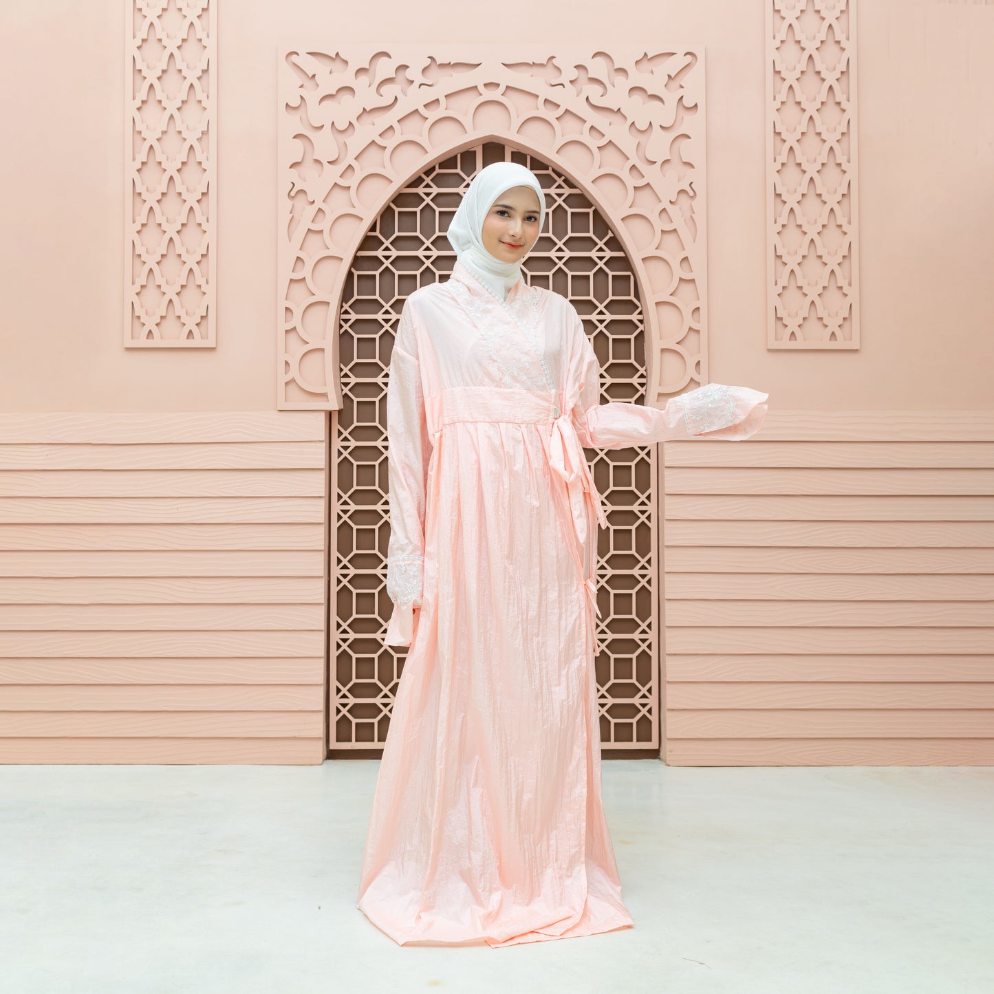 Madeena - Mukena Travel Terusan Abaya Raheela