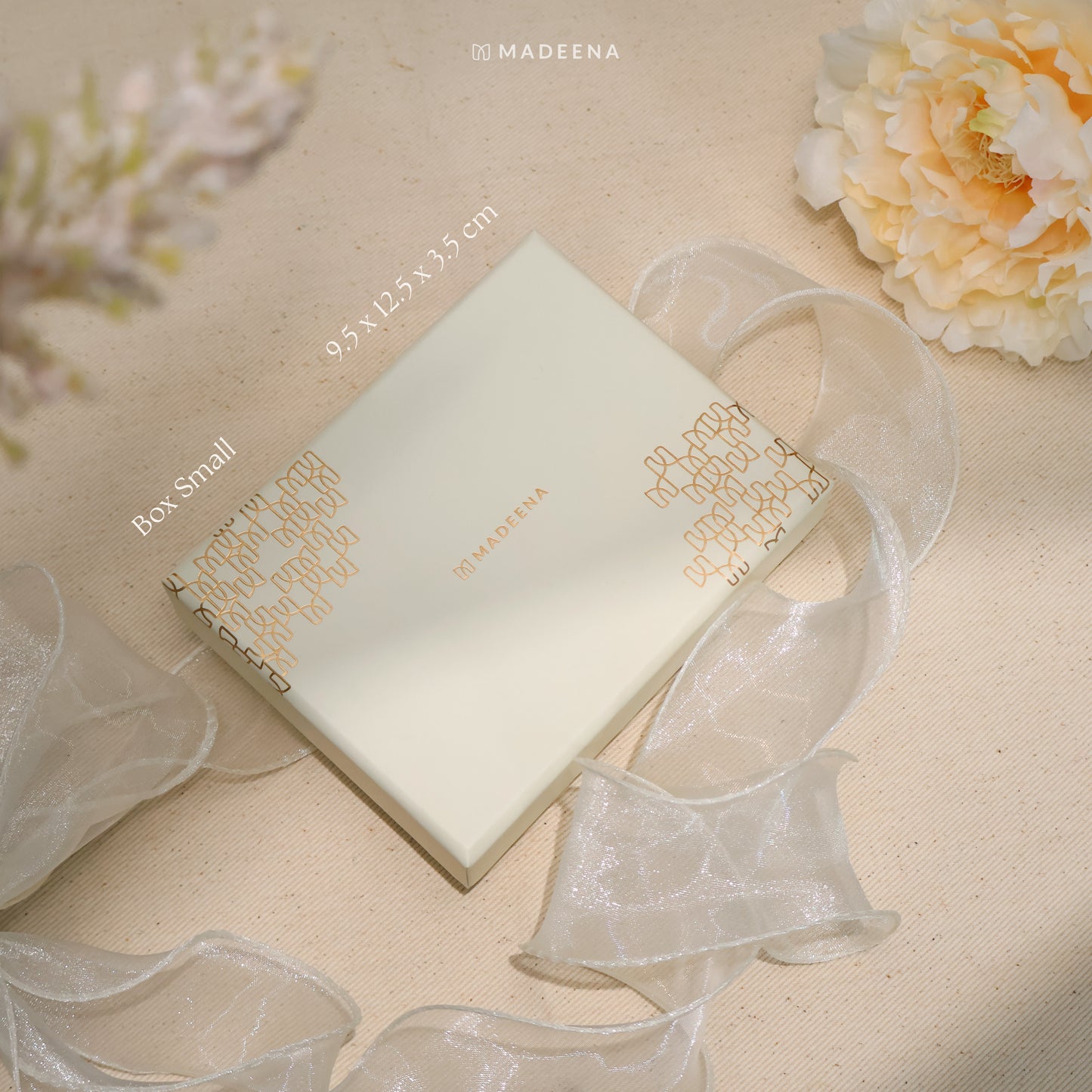 Madinaquran - Gift Box Kotak Hadiah Kado Aesthetic Premium