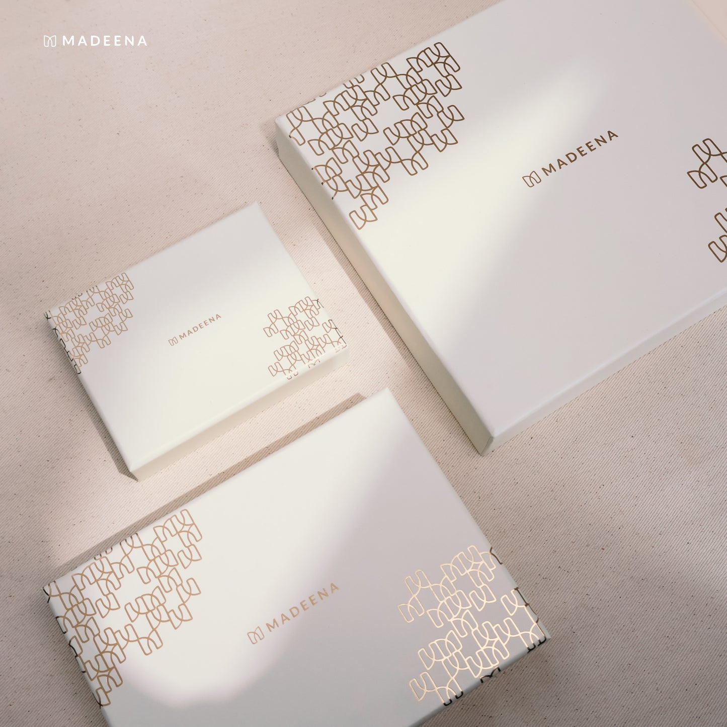 Madinaquran - Gift Box Kotak Hadiah Kado Aesthetic Premium